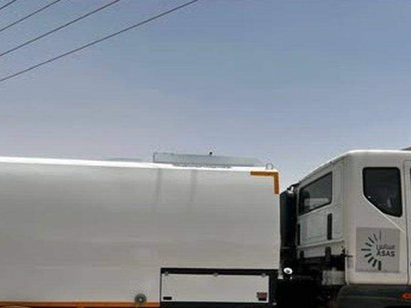 Road sweeper debris hopper with hydraulic tipping on a truck chassis Road sweeper debris hopper with hydraulic tipping on a truck chassis